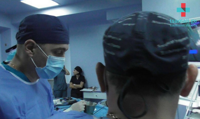 „მარდალეიშვილის სამედიცინო ცენტრში“  ფარისებრი ჯირკვლის ოპერაციები უკვე კისრის არეში განაკვეთის გარეშე ტარდება