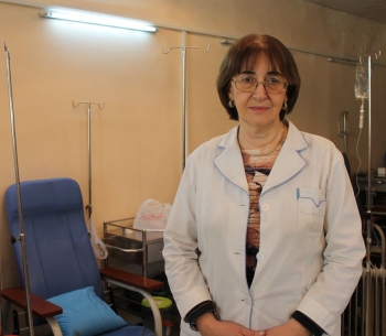 მარინა თევზაძე