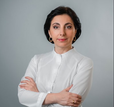 ლელა ძნელაძე