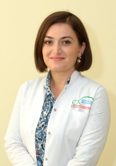 ნათია რაზმაძე